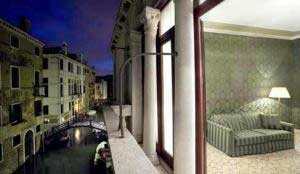 هتل یونا ونزیا (UNA Hotel Venezia)