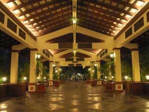 هالیدی ویلا بیچ ریزورت اند اسپا لنکاوی (Holiday Villa Beach Resort & Spa Langkawi)