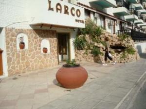 هتل لارکو
قبرس / لارناکا(Larco Hotel
Cyprus / Larnaka b)