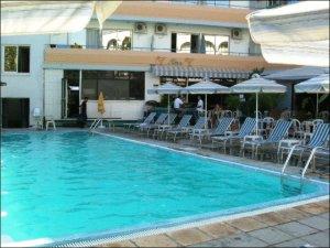 هتل سن ریمو
قبرس / لارناکا(San Remo Hotel
Cyprus / Larnaka )