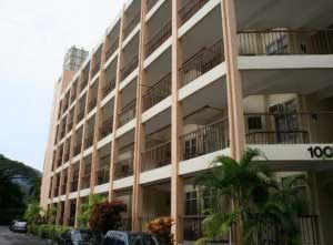 آپارتمانهای بایو ایماس()Bayu Emas Apartments