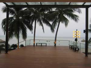 هتل ساحلی تانجونگ بنگا(Tanjung Bungah Beach Hotel