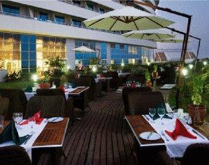 هتل تفریحی کنکورد دلوکس
ترکیه / آنتالیا(Concorde De Luxe Resort
Turkey / Antalya )