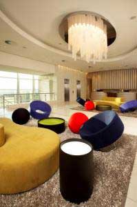 ,هتل رادیسون بلو ساندتن,هتل نوساز Radisson Blu، موقعیت ممتازی را در قلب منطقه تجاری شهر Sandton به خود اختصاص داده و...,